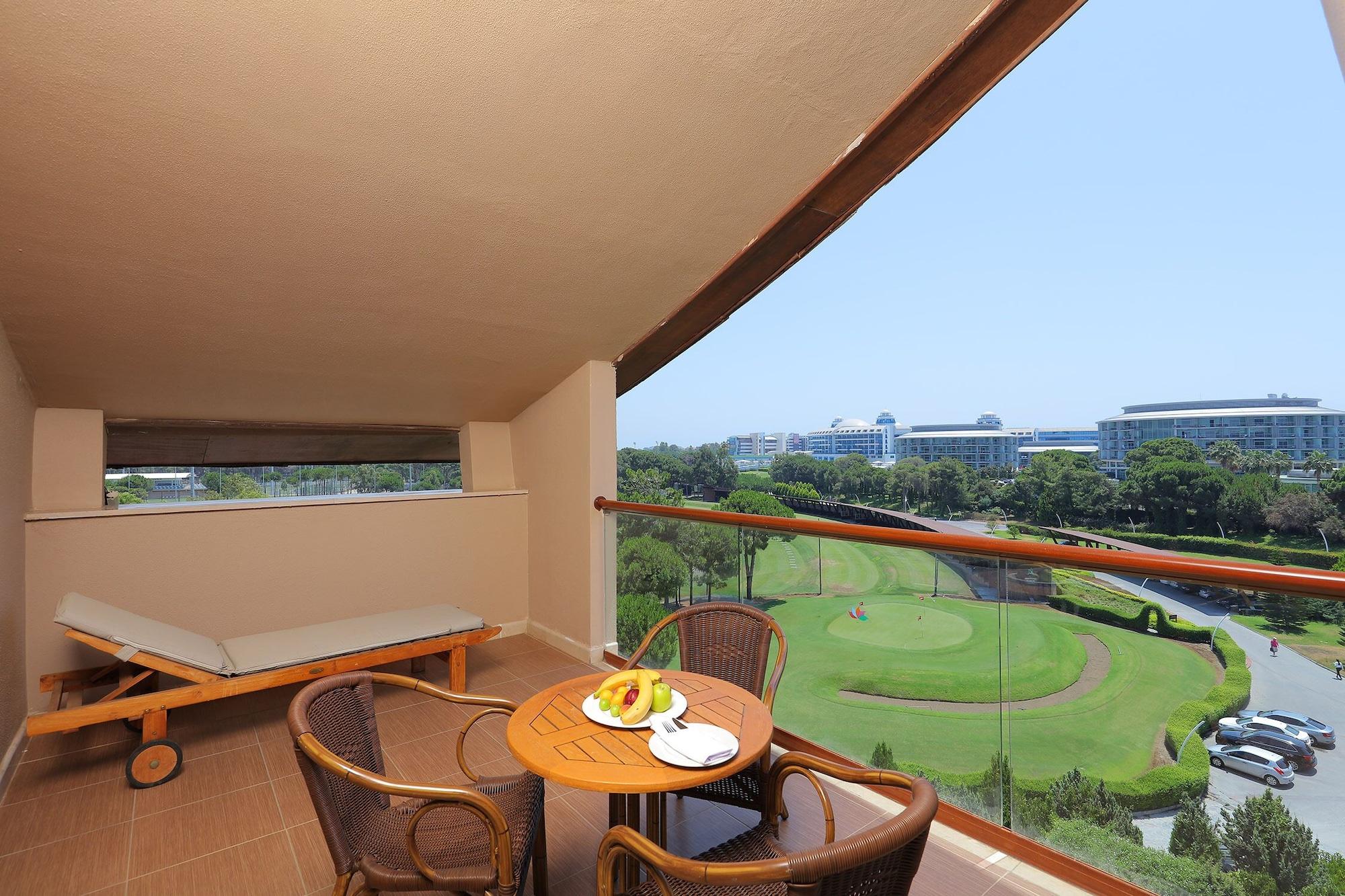 Sueno Hotels Golf 베렉 외부 사진