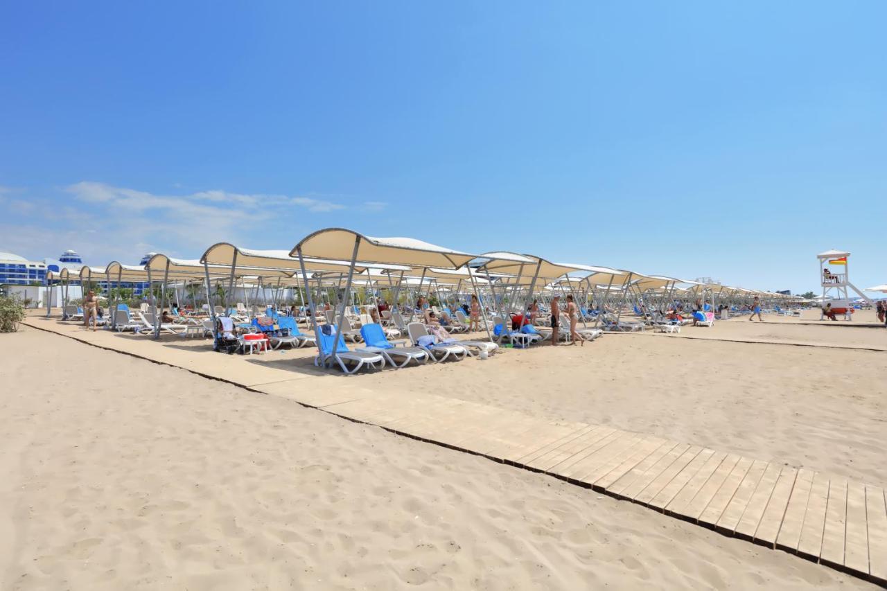 Sueno Hotels Golf 베렉 외부 사진