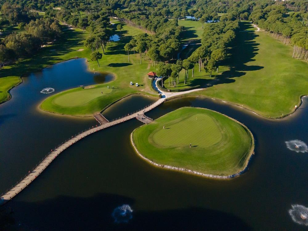 Sueno Hotels Golf 베렉 외부 사진