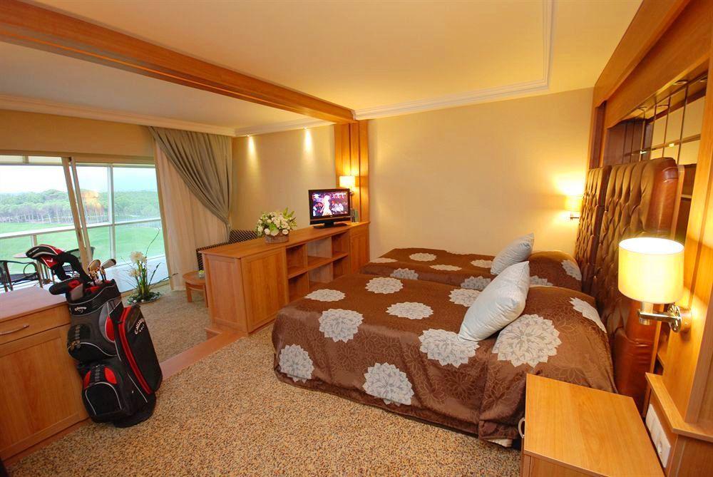 Sueno Hotels Golf 베렉 외부 사진